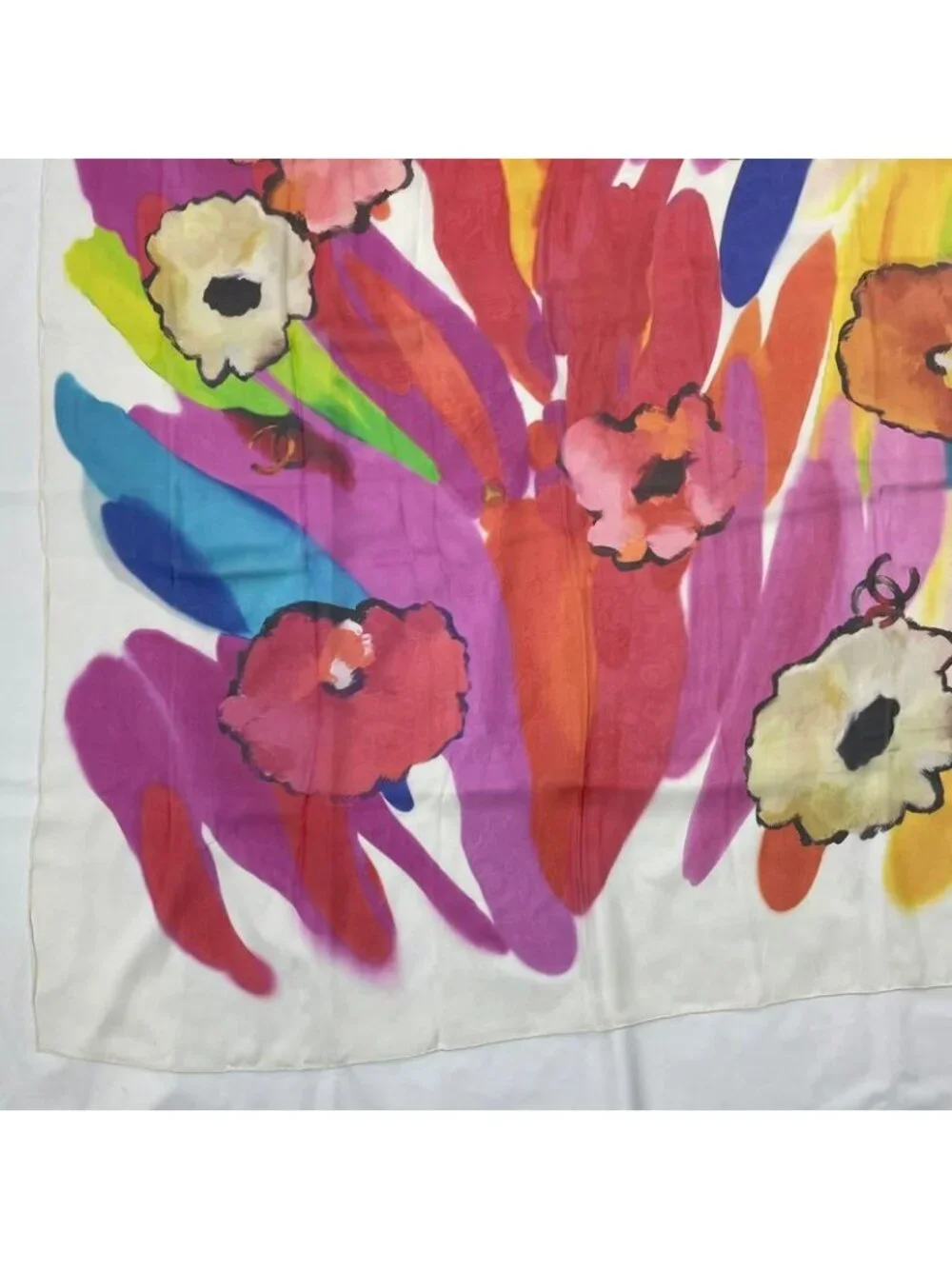 Chanel Super Large Scarf - Picture 9 of 11